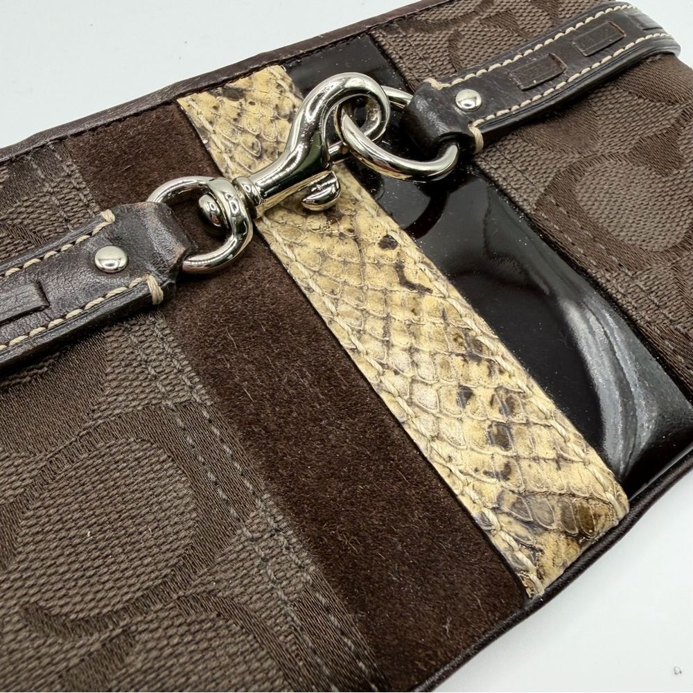 🐝 Coach Brown and Tan Monogram Wristlet Python Accent - Picture 2 of 9
